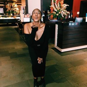 Meet your Posher, Mariama